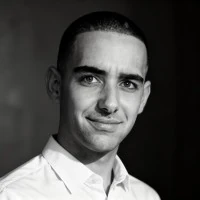 Portrait de PEREIRA Yanis, gérant de VVS Media